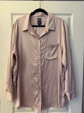 GAP Soft Blush Pink Button-Down Shirt